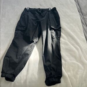 Women’s lightweight Black Cargo Pants unionbay size 15